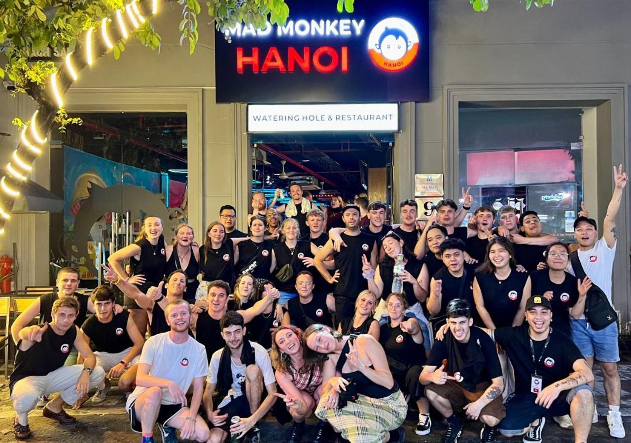 Mad Monkey Hanoi Hostel Hanói Exterior foto